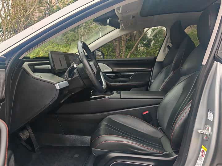 Фото 6 - XPeng P7