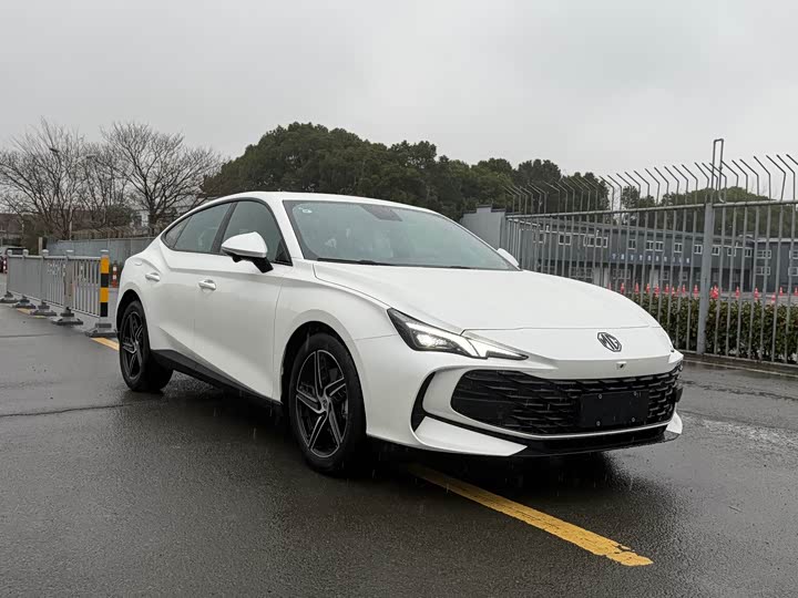 Фото 3 - MG Motor 7