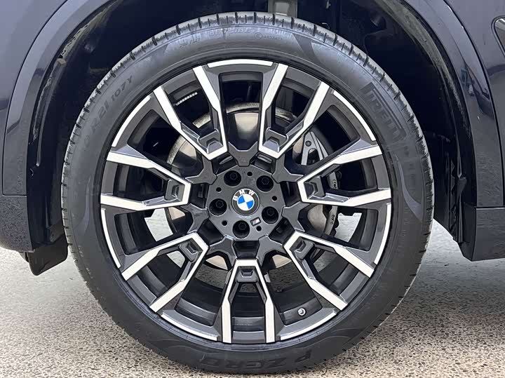 Фото 9 - BMW X5