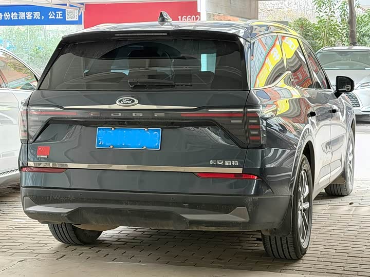 Фото 5 - Ford Edge