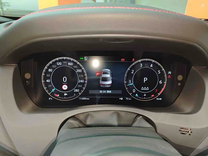 Фото 3 - Jaguar XE L