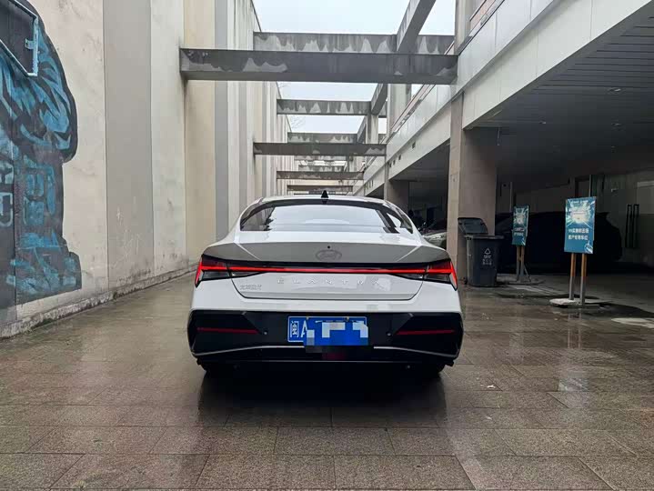 Фото 5 - Hyundai Elantra N line