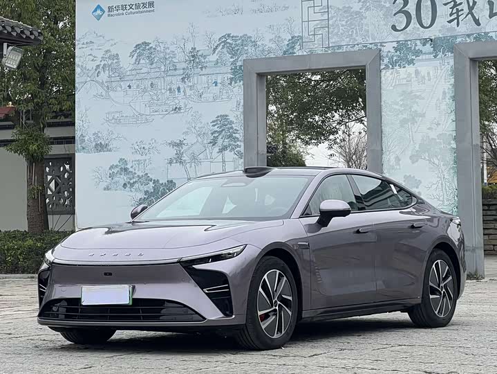 Фото 1 - Exeed Sterra ES