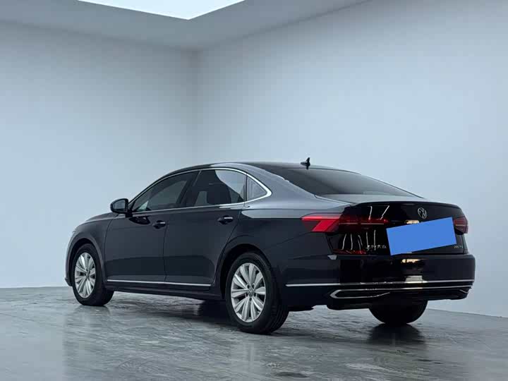 Фото 5 - Volkswagen Passat