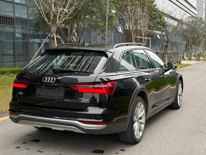 Фото 6 - Audi A6