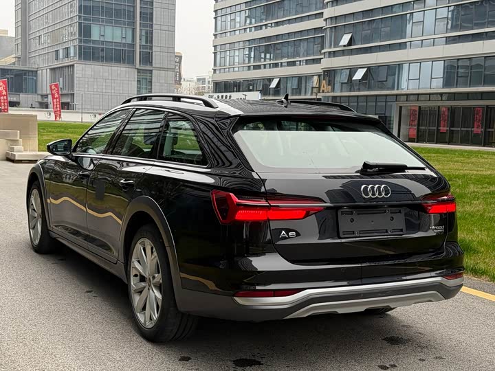 Фото 7 - Audi A6