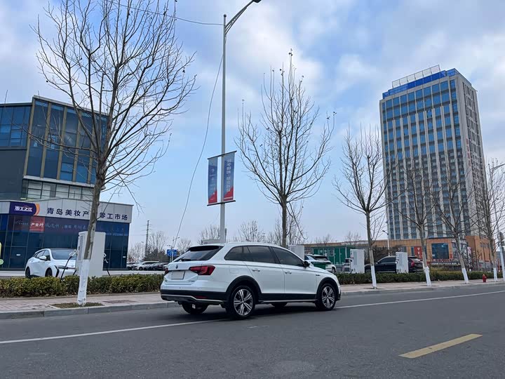 Фото 4 - Volkswagen C-Trek