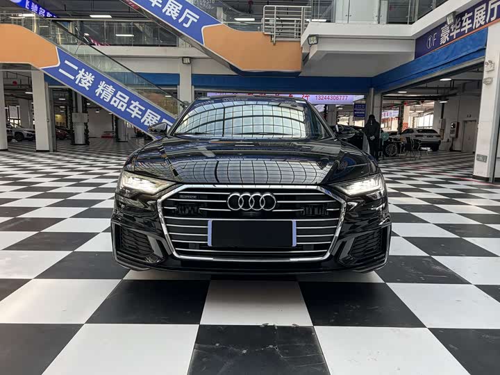 Фото 2 - Audi A6L