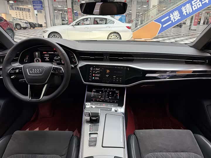 Фото 6 - Audi A6L