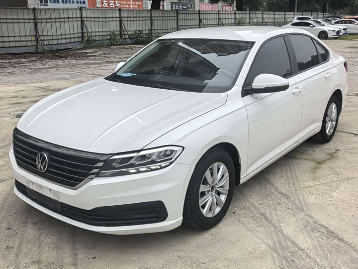 Фото 1 - Volkswagen Lavida