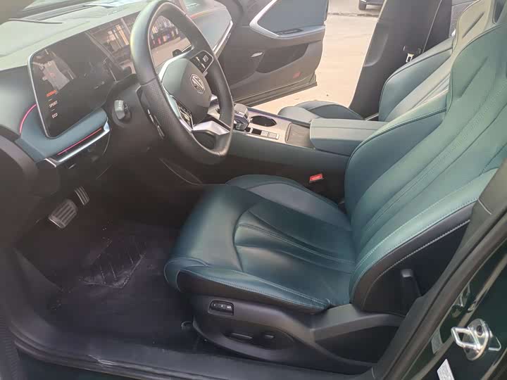 Фото 6 - MG Motor 7