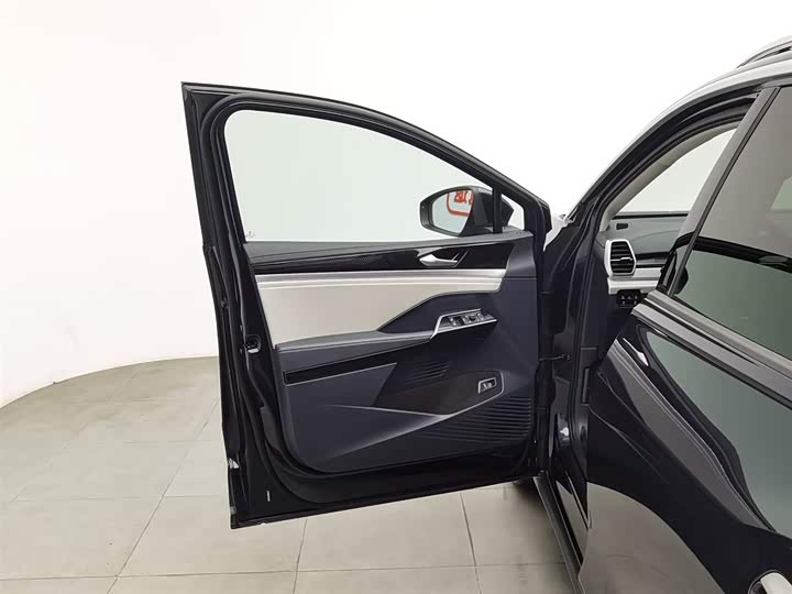 Фото 8 - Volkswagen ID.6 Crozz