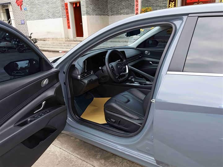 Фото 4 - Hyundai Elantra N line
