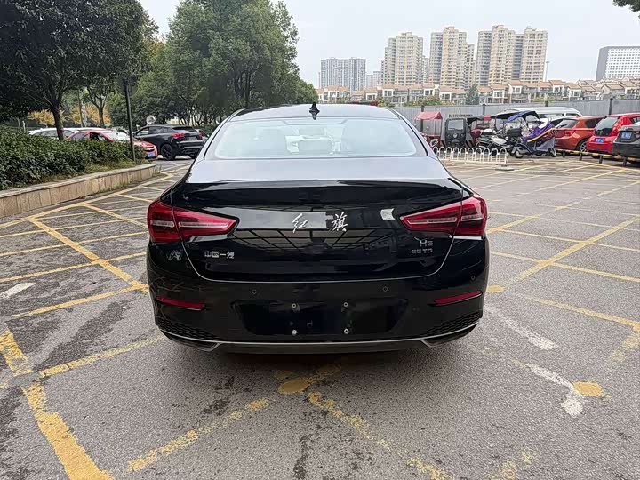 Фото 8 - Hongqi H5