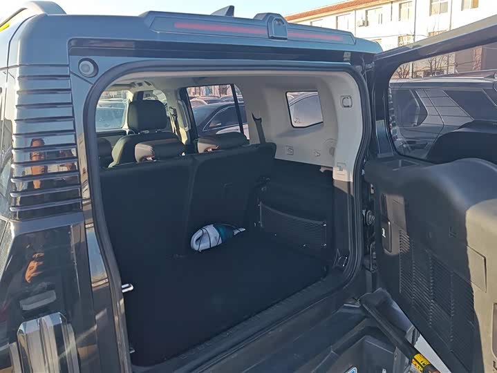 Фото 4 - Jetour T2