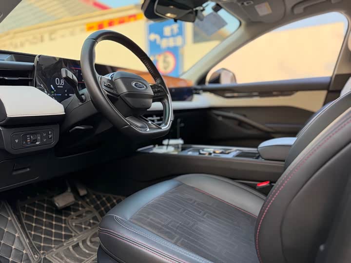 Фото 6 - Ford Mondeo