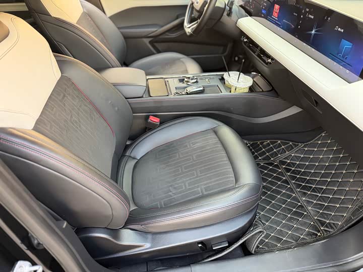 Фото 9 - Ford Mondeo