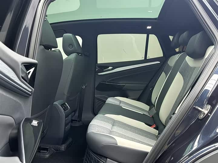 Фото 8 - Volkswagen ID.4 Crozz