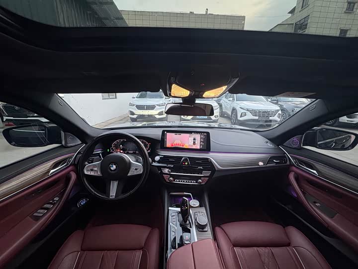 Фото 4 - BMW 5 Series