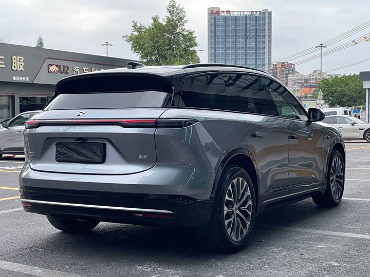 Фото 7 - Nio ES6