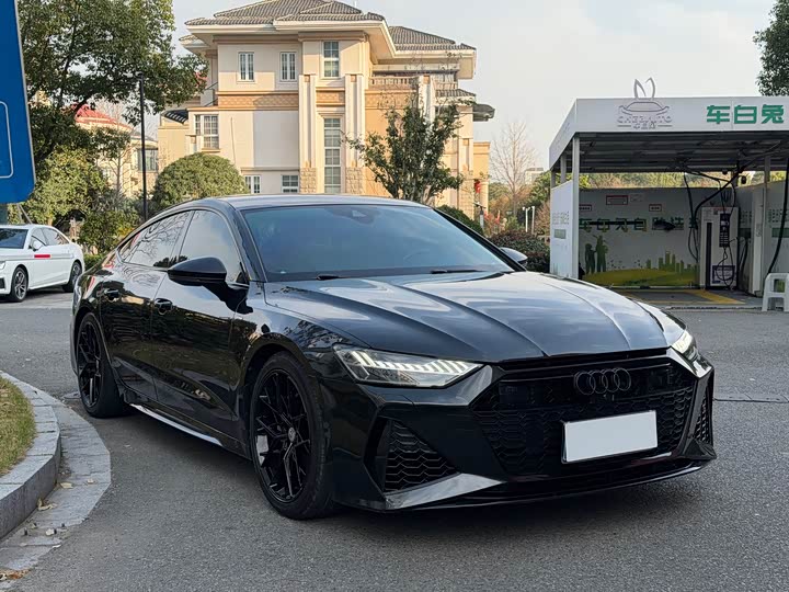 Фото 4 - Audi A7