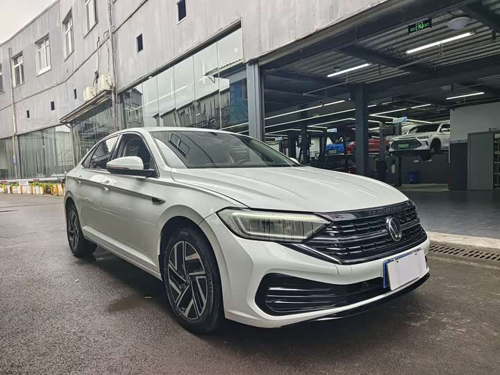 Фото 3 - Volkswagen Sagitar L