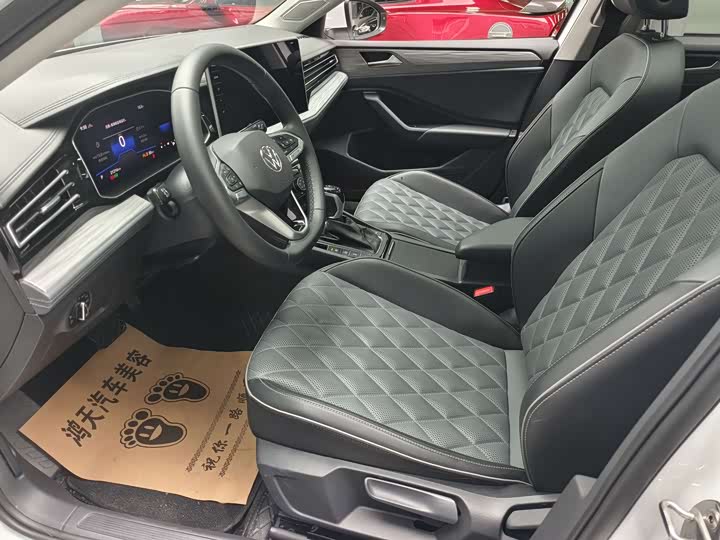 Фото 4 - Volkswagen Sagitar L