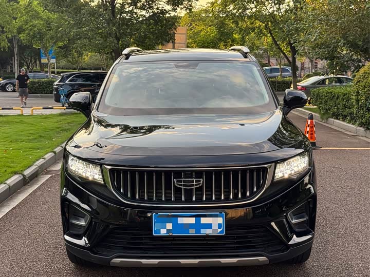 Фото 2 - Geely Okavango