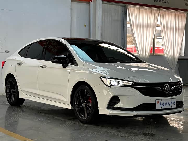 Фото 3 - Buick Verano