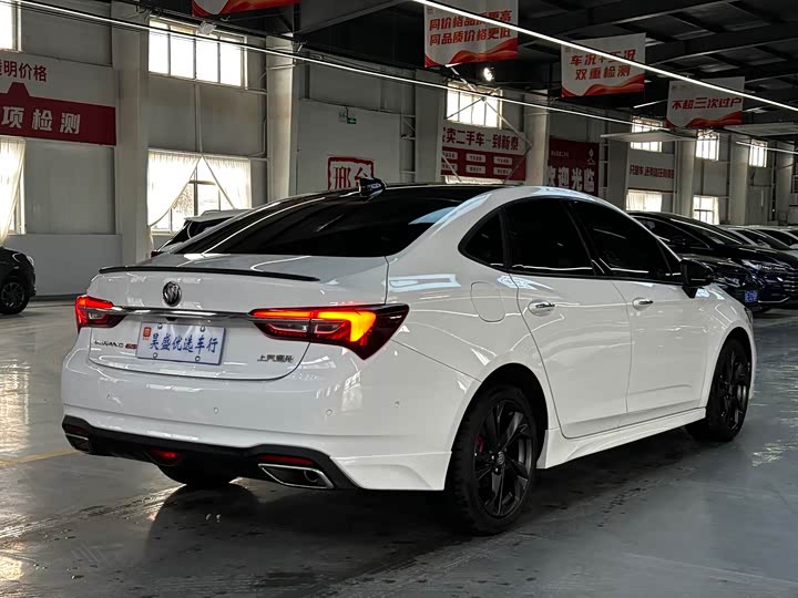 Фото 5 - Buick Verano