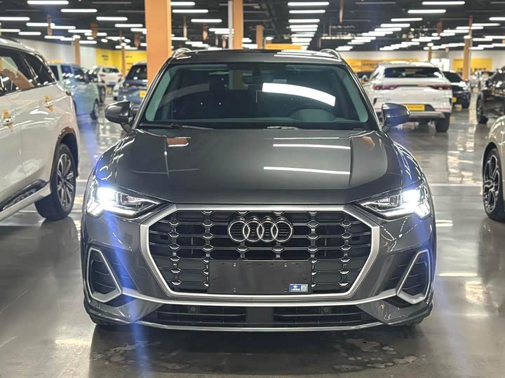 Фото 3 - Audi Q3