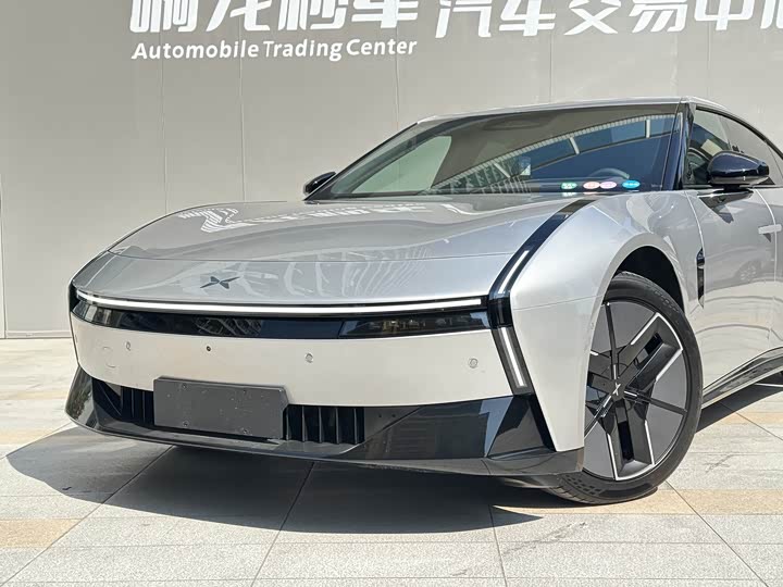 Photo 3 - XPeng P7