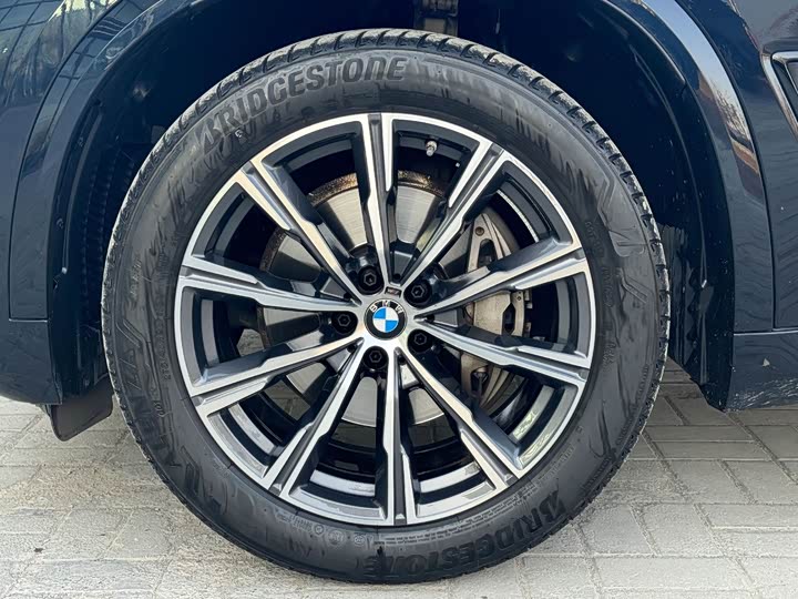 Фото 7 - BMW X5
