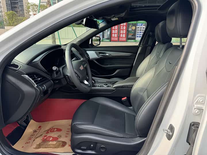 Photo 4 - Cadillac CT5