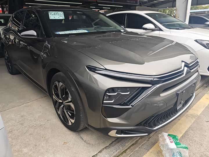 Фото 3 - Citroen C5 X