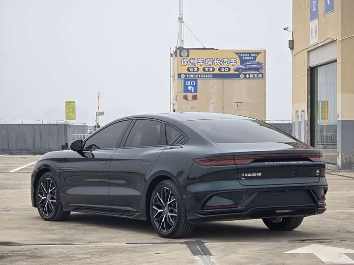 Фото 7 - BYD Han