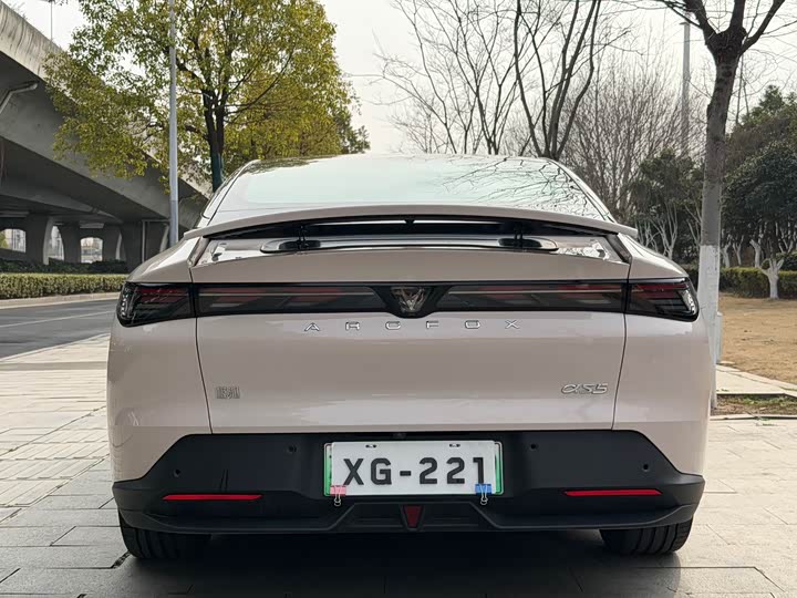 Фото 4 - BAIC Arcfox Alpha S5