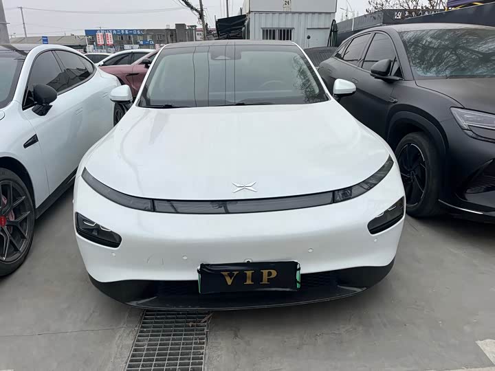 Фото 4 - XPeng P7