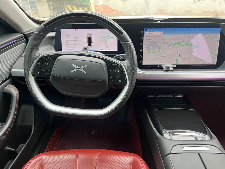 Фото 7 - XPeng P7