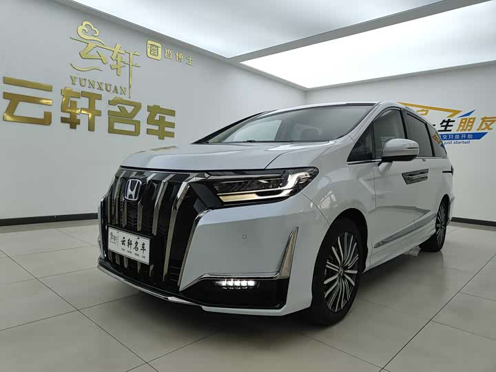 Фото 1 - Honda Elysion