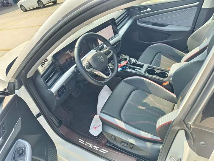 Photo 4 - Volkswagen Lamando L