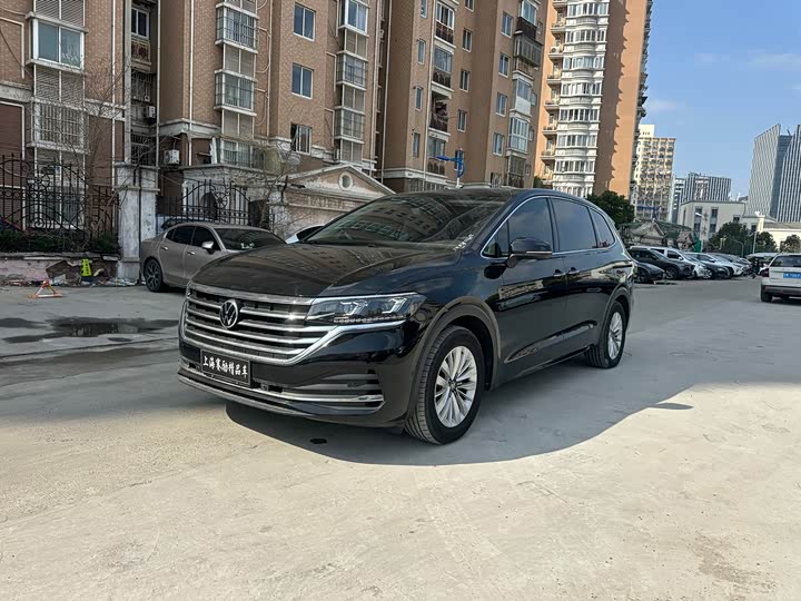 Фото 1 - Volkswagen Viloran