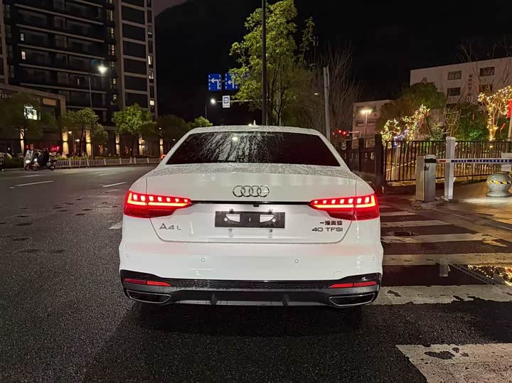 Фото 9 - Audi A4L