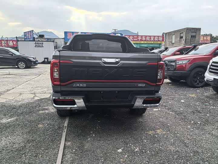 Фото 6 - Maxus T90