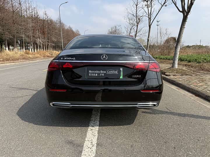 Фото 9 - Mercedes-Benz E-Class Hybrid