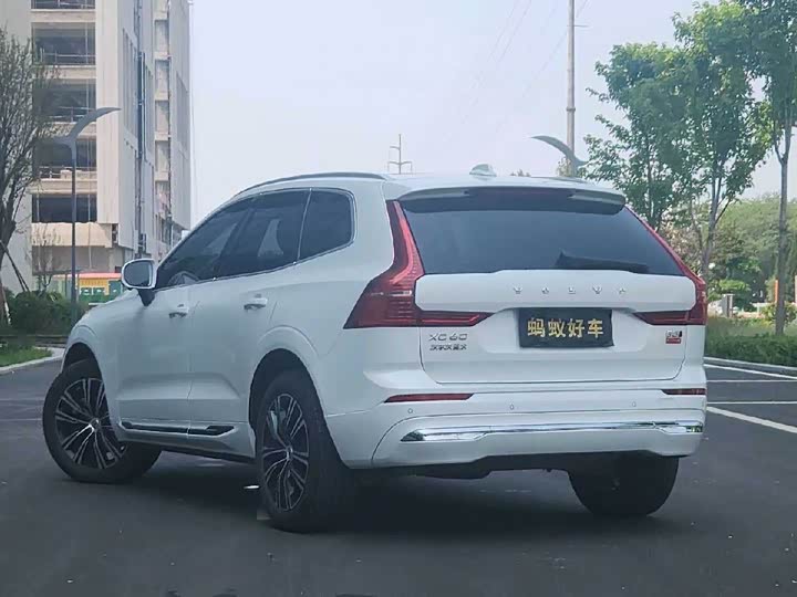 Photo 7 - Volvo XC60