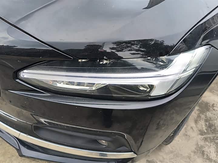 Фото 5 - Volvo S90