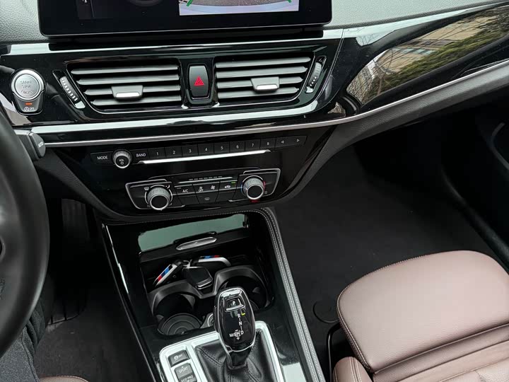 Фото 6 - BMW 1 Series