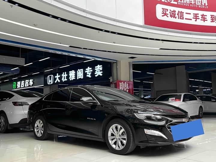 Фото 2 - Chevrolet Malibu XL