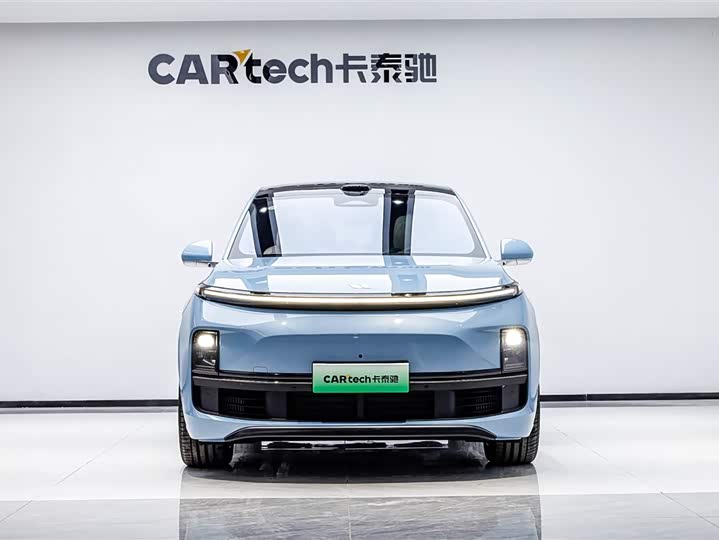 Фото 6 - LiXiang L8